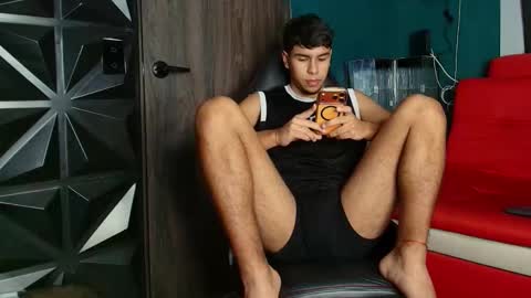 crh58_ online show from 11/19/25, 09:37