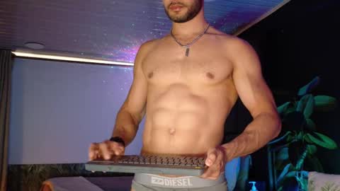 CRHISTIAN online show from 09/10/25, 09:26