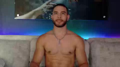 CRHISTIAN online show from 09/12/25, 04:40