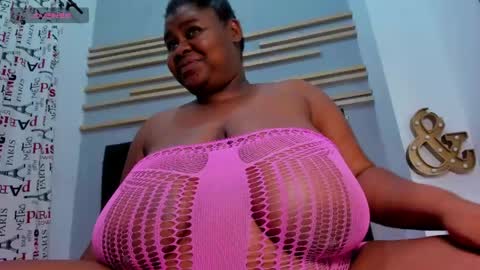 criistal_castro online show from 04/25/26, 01:41