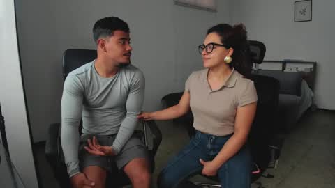 Snapshot of crimson_heart chatting on 12/25/24, 08:17 Crimson heart online show from 12/25/24, 08:17