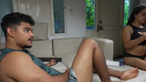 Snapshot of crimson_heart chatting on 09/30/25, 01:38 Crimson heart online show from 09/30/25, 01:38