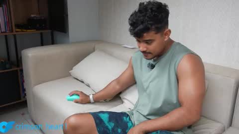 Snapshot of crimson_heart chatting on 03/15/26, 03:07 Crimson heart online show from 03/15/26, 03:07