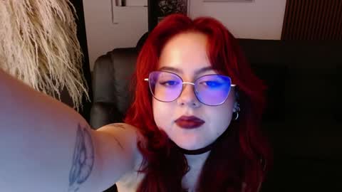 Snapshot of crimson_tati chatting on 12/24/24, 08:55 Tatiana online show from 12/24/24, 08:55