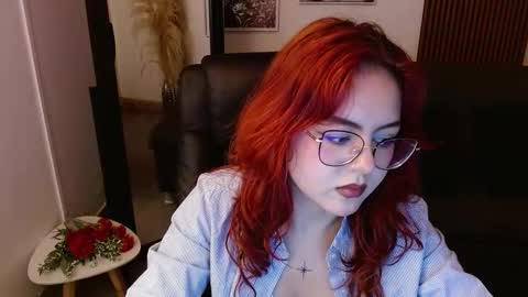 Snapshot of crimson_tati chatting on 02/15/25, 09:16 Tatiana online show from 02/15/25, 09:16