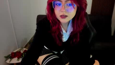 Snapshot of crimson_tati chatting on 09/12/25, 05:51 Tatiana online show from 09/12/25, 05:51