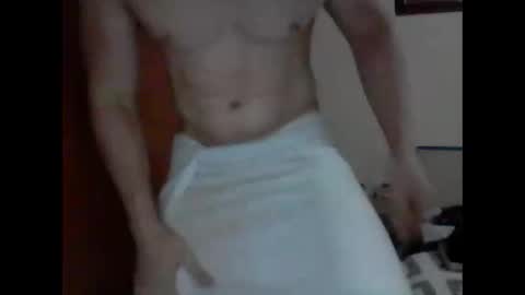 Snapshot of cris2428 chatting on 01/25/25, 11:32 cris2428 online show from 01/25/25, 11:32