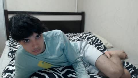 Snapshot of cris_peace chatting on 10/19/25, 06:52 JOIN IN A FAN CLUB AND YOU WILL HAVE 90 OF MY PHOTOVIDEO    FREE FANSLY -  online show from 10/19/25, 06:52