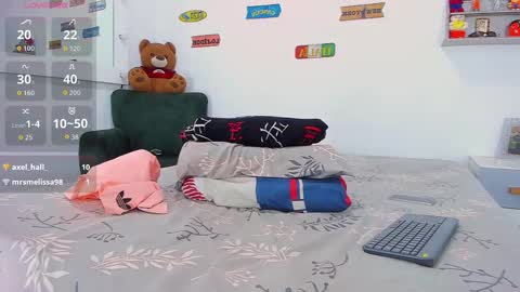 cristian online show from 10/04/25, 01:47