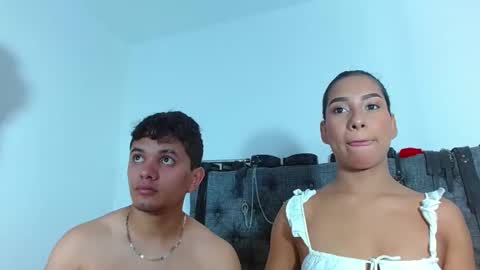 CRISANDMERY online show from 03/11/25, 03:23