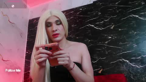 Snapshot of crislingery_doll chatting on 05/09/26, 12:21 crislingery_doll online show from 05/09/26, 12:21