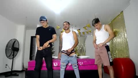 crismens online show from 02/21/25, 03:23