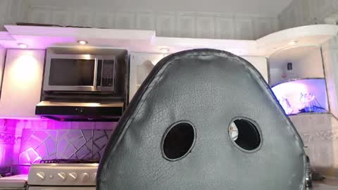 Cristina Onazis online show from 04/12/26, 06:35