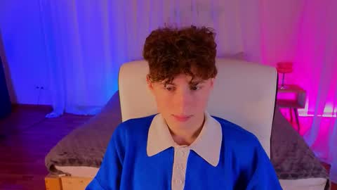 Chris online show from 11/09/25, 04:27