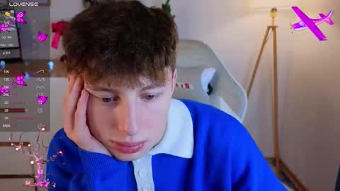 Chris online show from 12/20/25, 07:43