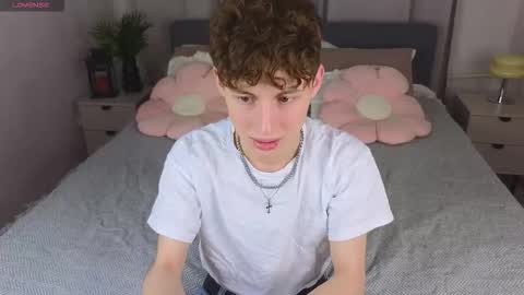 Chris online show from 02/09/26, 02:04