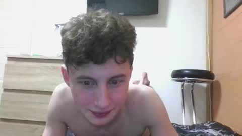 Snapshot of crisp1n chatting on 03/11/26, 12:49 Chris online show from 03/11/26, 12:49