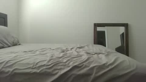 Snapshot of crissagurl chatting on 05/04/26, 06:37 crissagurl online show from 05/04/26, 06:37