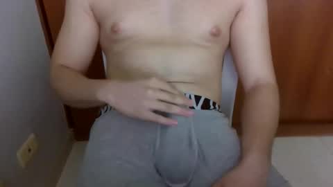 crissss18 online show from 03/27/26, 02:17