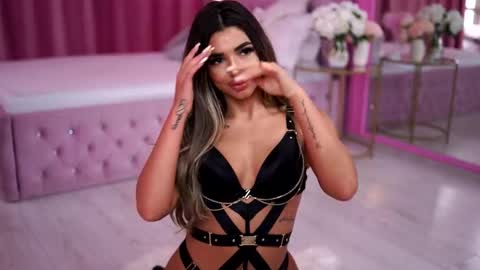 Crissy online show from 02/21/26, 01:01