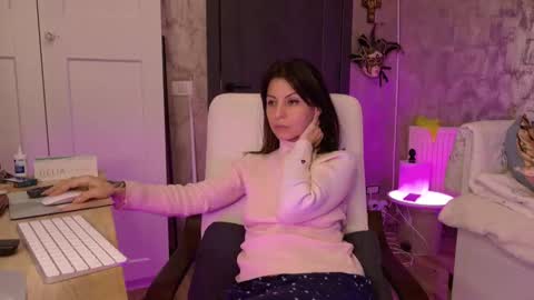 crissy_love online show from 03/08/26, 12:19