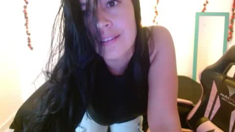 cristal541658 online show from 03/09/26, 01:15