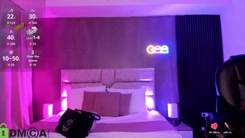 cristal__adams online show from 09/30/25, 12:43