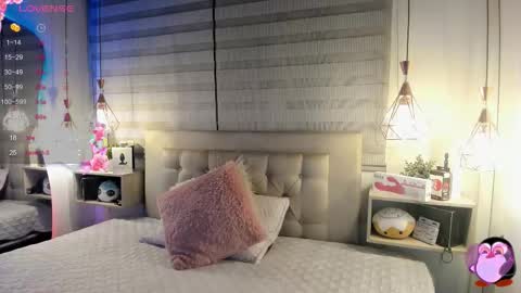 Cristal online show from 10/25/25, 04:53