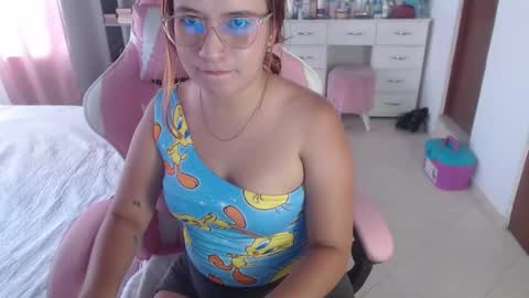 andrea  online show from 09/23/25, 07:39