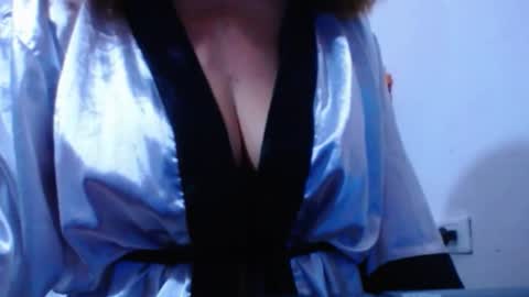 cristal_collins1 online show from 02/27/25, 11:37