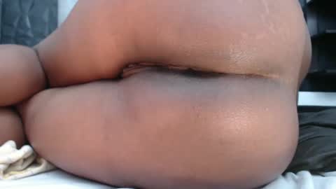 Snapshot of cristal_smith06 chatting on 12/13/24, 08:09 Hanna  online show from 12/13/24, 08:09