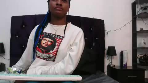 Snapshot of cristal_smith06 chatting on 01/04/25, 01:52 Hanna  online show from 01/04/25, 01:52