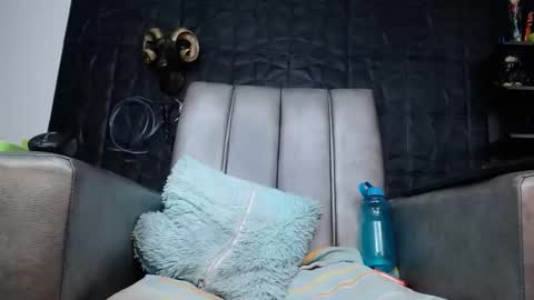 Hanna  online show from 02/25/26, 08:46