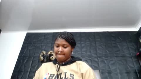 Hanna  online show from 04/29/26, 10:52