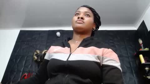 Snapshot of cristal_smith06 chatting on 05/12/26, 12:30 Hanna online show from 05/12/26, 12:30