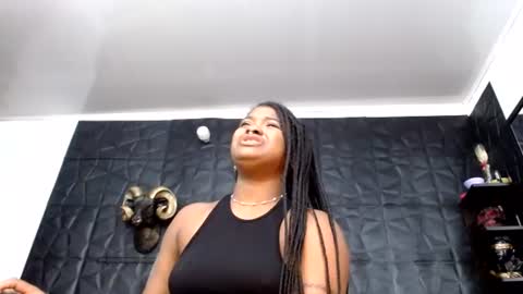 Snapshot of cristal_smith06 chatting on 07/05/26, 08:54 Hanna online show from 07/05/26, 08:54