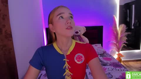 cristal_t2 online show from 03/27/26, 07:13