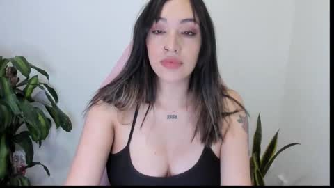 sofia online show from 12/02/25, 09:54