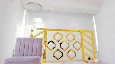  Independent Model online show from 01/18/25, 03:05