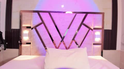 cristin  online show from 02/11/26, 06:46