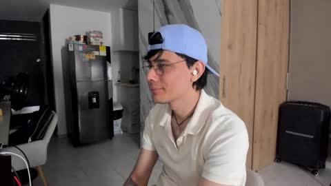 Cristian  online show from 02/21/25, 10:26