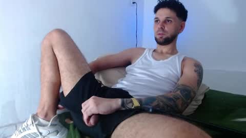 Snapshot of cristianhot125 chatting on 05/25/26, 10:27 cristianhot125 online show from 05/25/26, 10:27