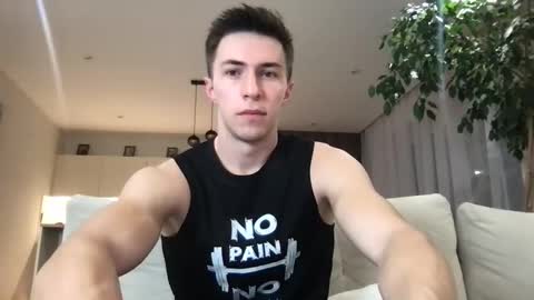 Snapshot of cristianovilla chatting on 02/02/25, 07:57 CristianoHailey online show from 02/02/25, 07:57