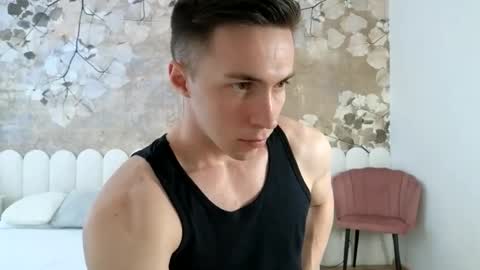 Snapshot of cristianovilla chatting on 04/30/26, 12:00 CristianoHailey online show from 04/30/26, 12:00
