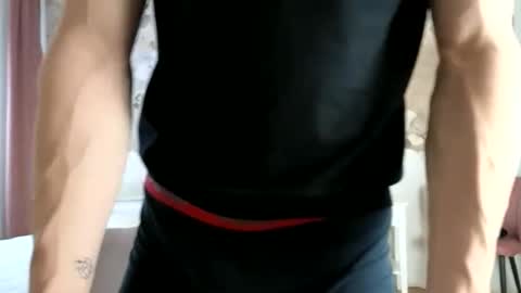 Snapshot of cristianovilla chatting on 05/07/26, 08:31 CristianoHailey online show from 05/07/26, 08:31