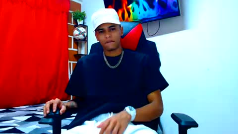 Snapshot of cristiantayron chatting on 07/02/26, 06:52 cristian online show from 07/02/26, 06:52
