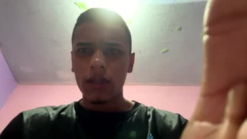 Snapshot of cristiantayron chatting on 07/17/26, 03:39 cristian online show from 07/17/26, 03:39