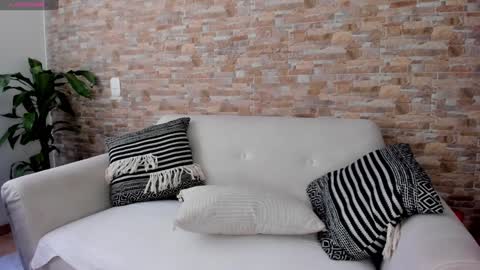 soycriss online show from 12/13/24, 08:04