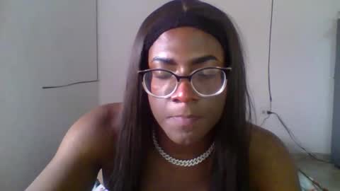 cristina_jennerdoll2104 online show from 12/25/24, 04:54