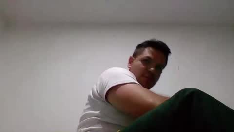 cristopher3042 online show from 02/07/25, 03:45